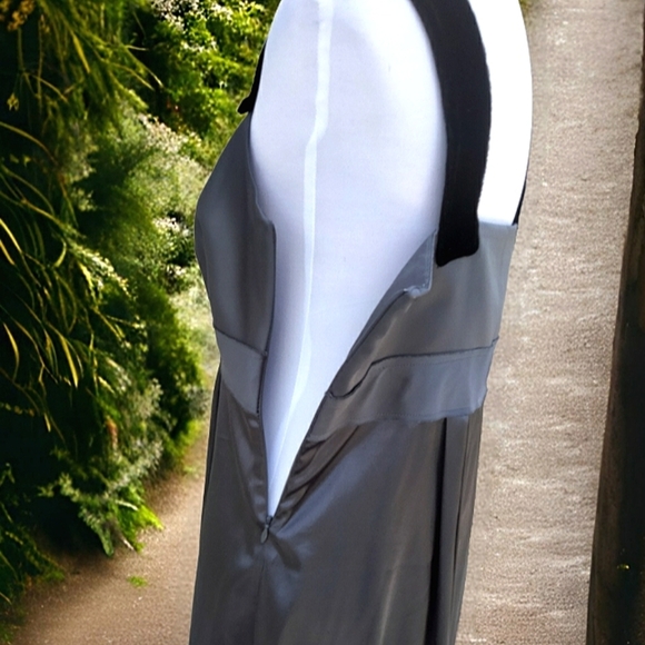 Simply Vera Vera Wang Sophisticated  A-Line Dress with Jeweled Accent Sz M - Picture 3 of 8